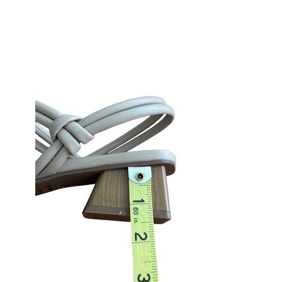 Steve Madden Beige Square Toe Strappy Sandals Low Block Heel Sz 7.5 NEW - Picture 7 of 8